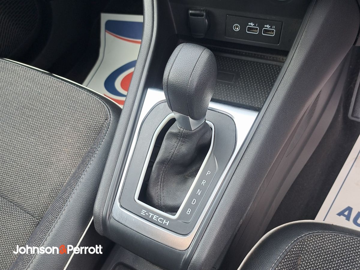 Renault Captur E-TECH Hybrid 145 Auto Techno