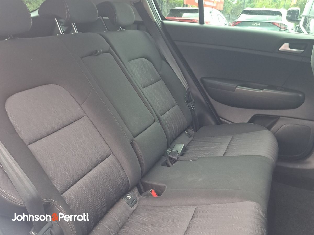 Kia Sportage 1.6 CRDI MHEV K2