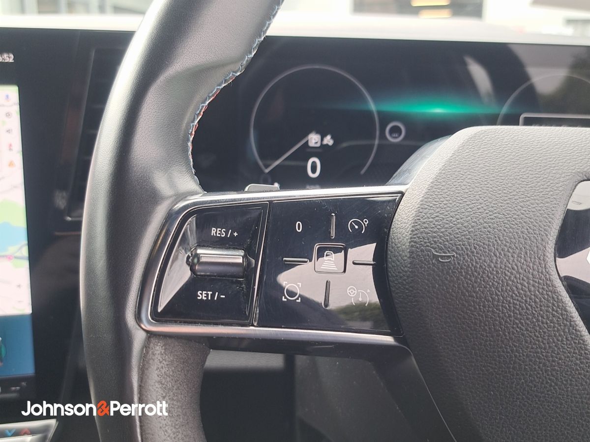 Renault Austral E-TECH Hybrid 200 iconic esprit Alpine