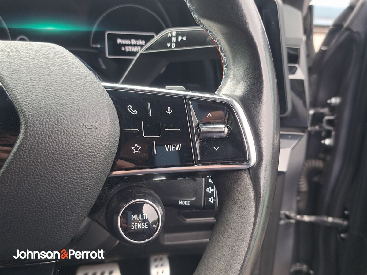 Renault Austral E-TECH Hybrid 200 iconic esprit Alpine