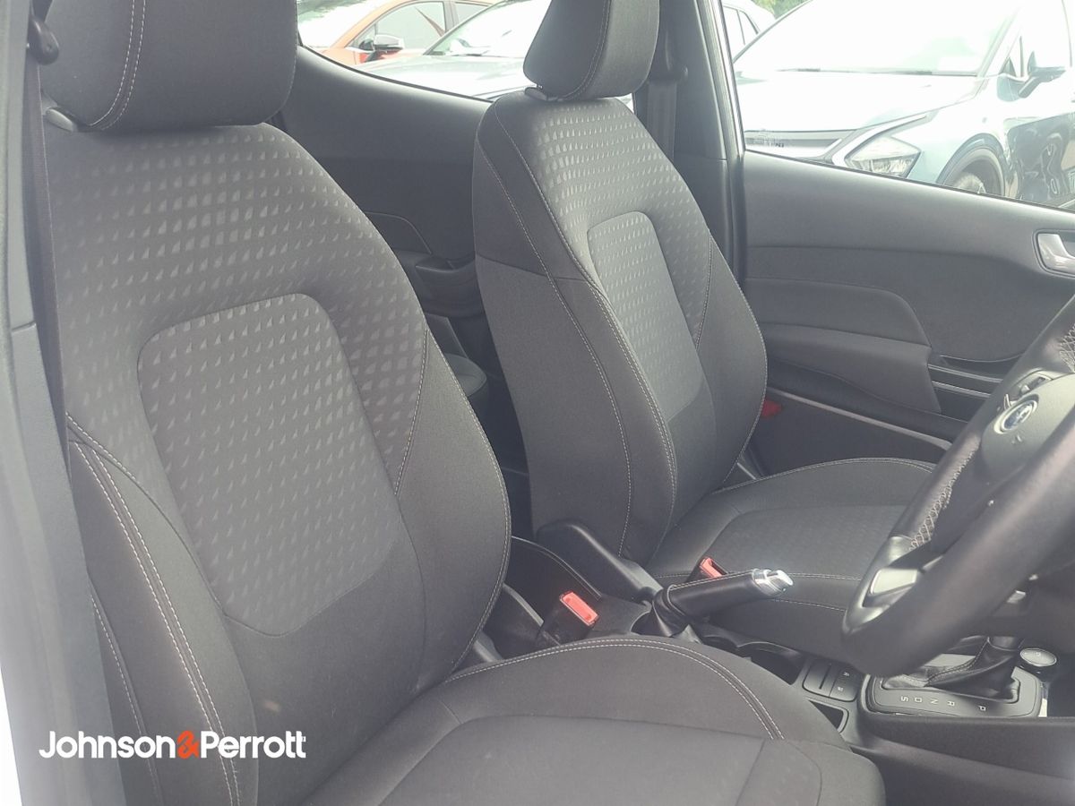 Ford Fiesta 1.0T EcoBoost 100 PS Titanium Auto