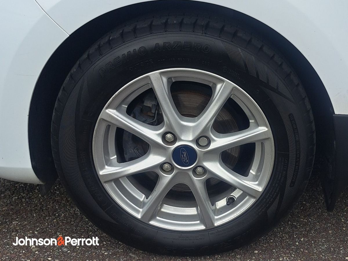 Ford Fiesta 1.0T EcoBoost 100 PS Titanium Auto