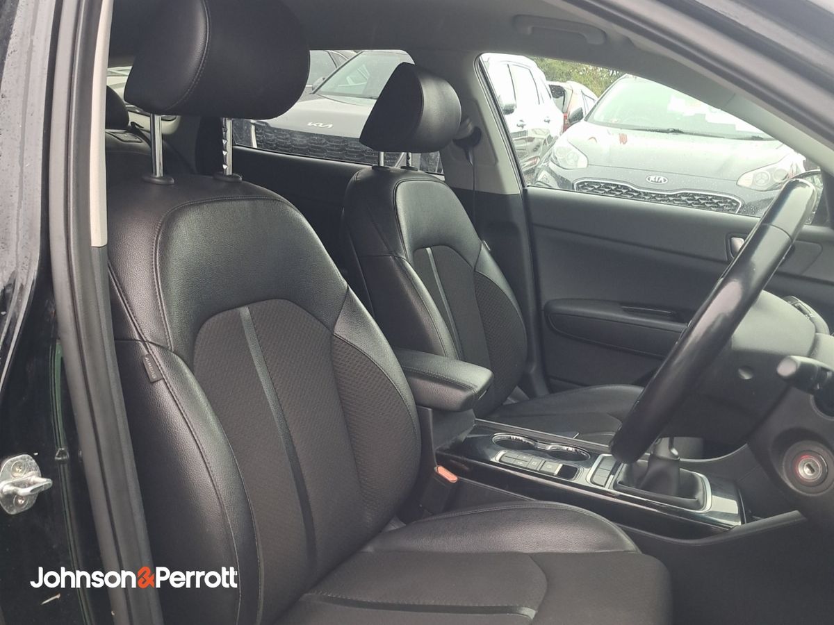 Kia Optima 1.7 D EX