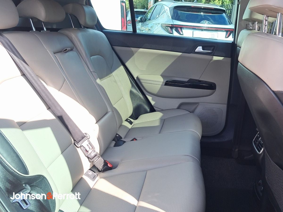 Kia Sportage 1.6 CRDI MHEV K3 SR