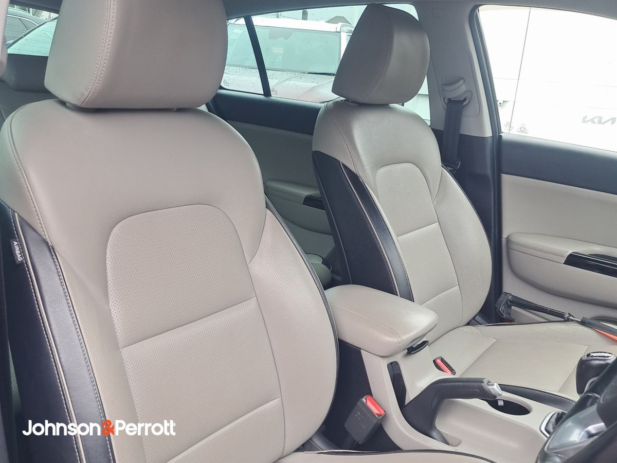 Kia Sportage 1.6 CRDI MILD HYBRID K3