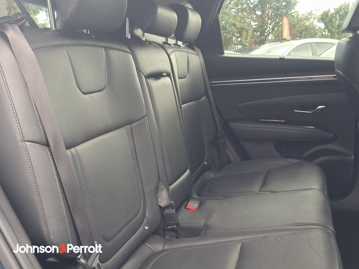 Hyundai Tucson 2WD Executive Plus HEV STG Auto