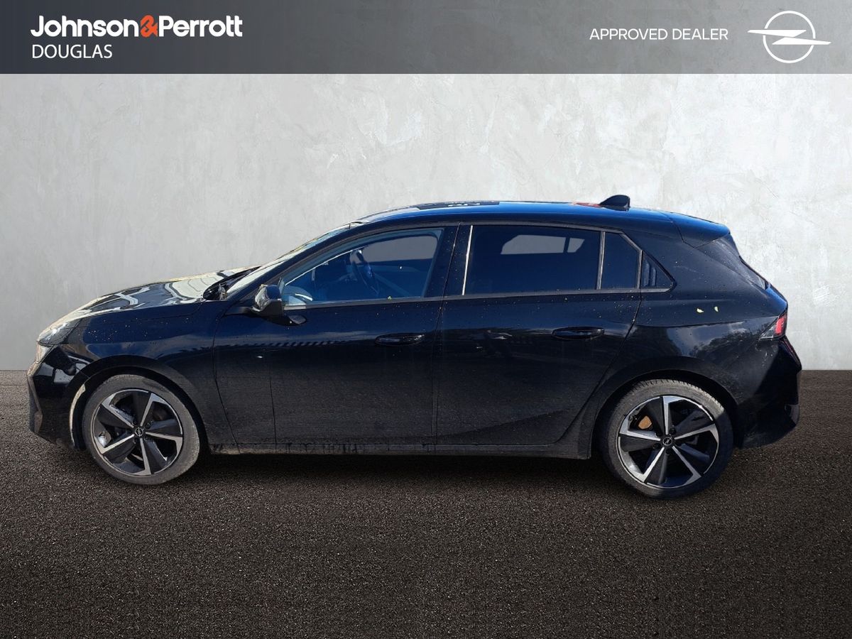 Opel Astra Elegance 1.2 Turbo 110PS Petrol 6 Speed