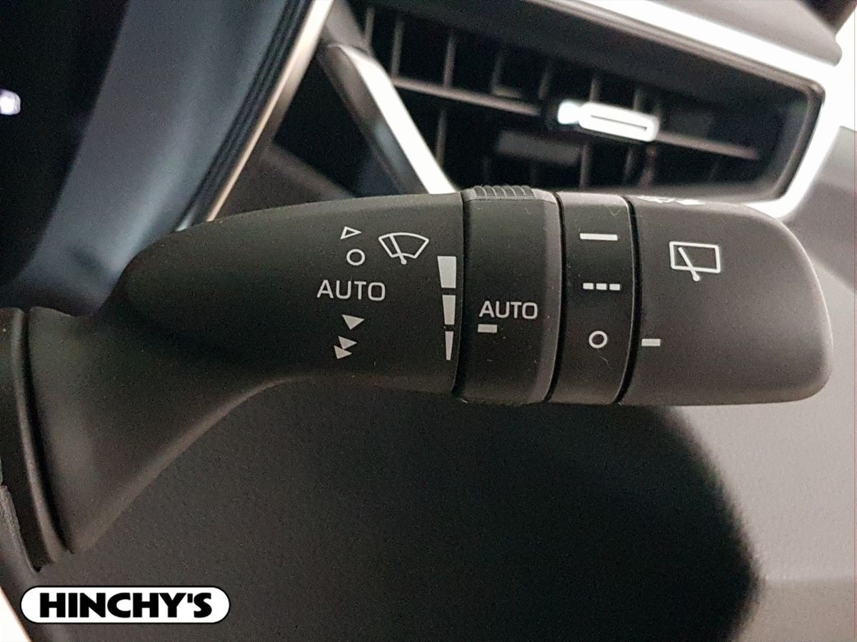 Suzuki Suzuki Swace Swace 1.8 Hybrid SZ-T CVT