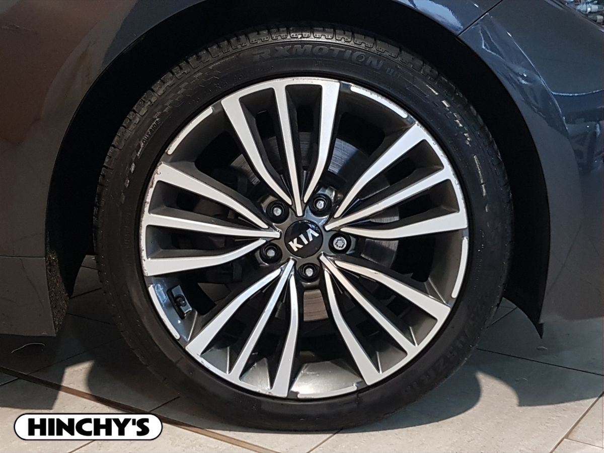 Kia Kia Stinger 2.2 CRDI 8AT RWD 200 PS GT LINE