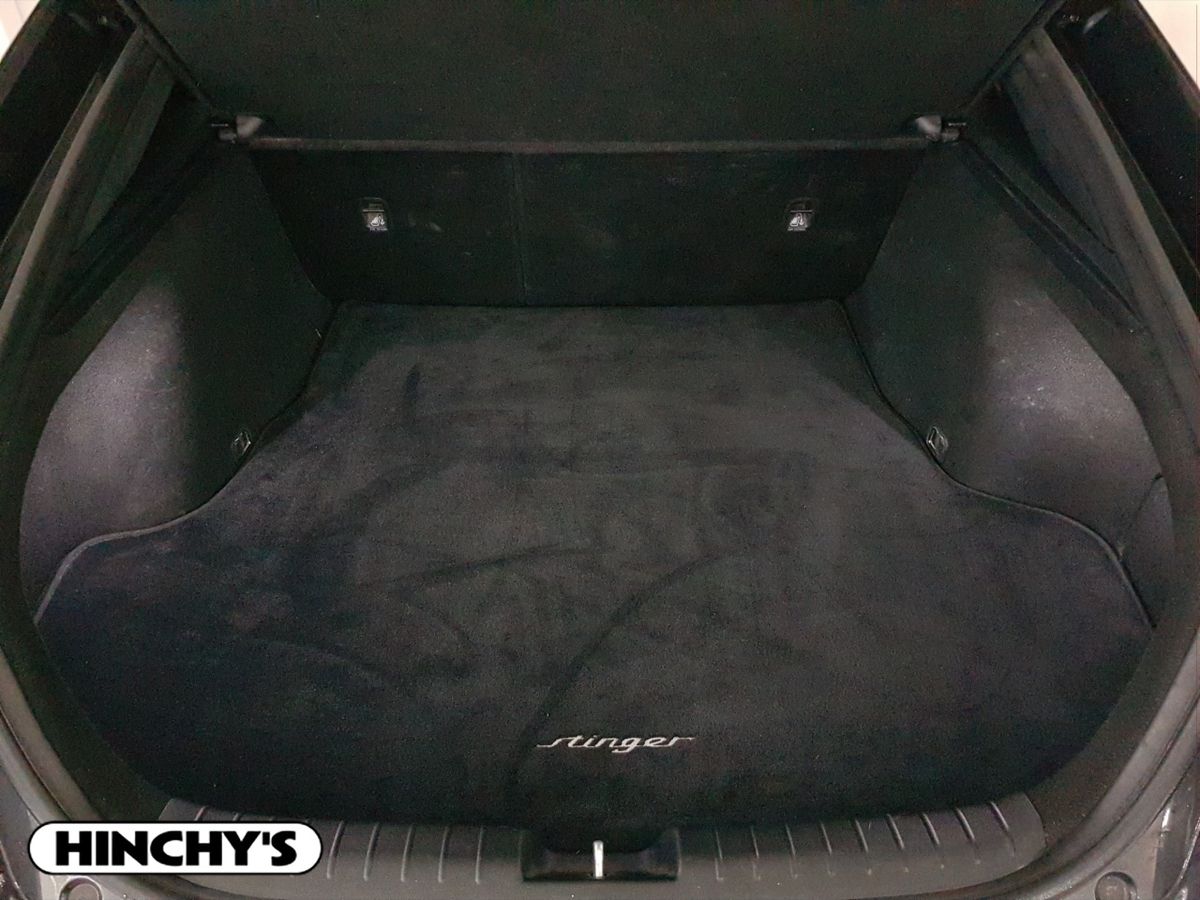 Kia Kia Stinger 2.2 CRDI 8AT RWD 200 PS GT LINE