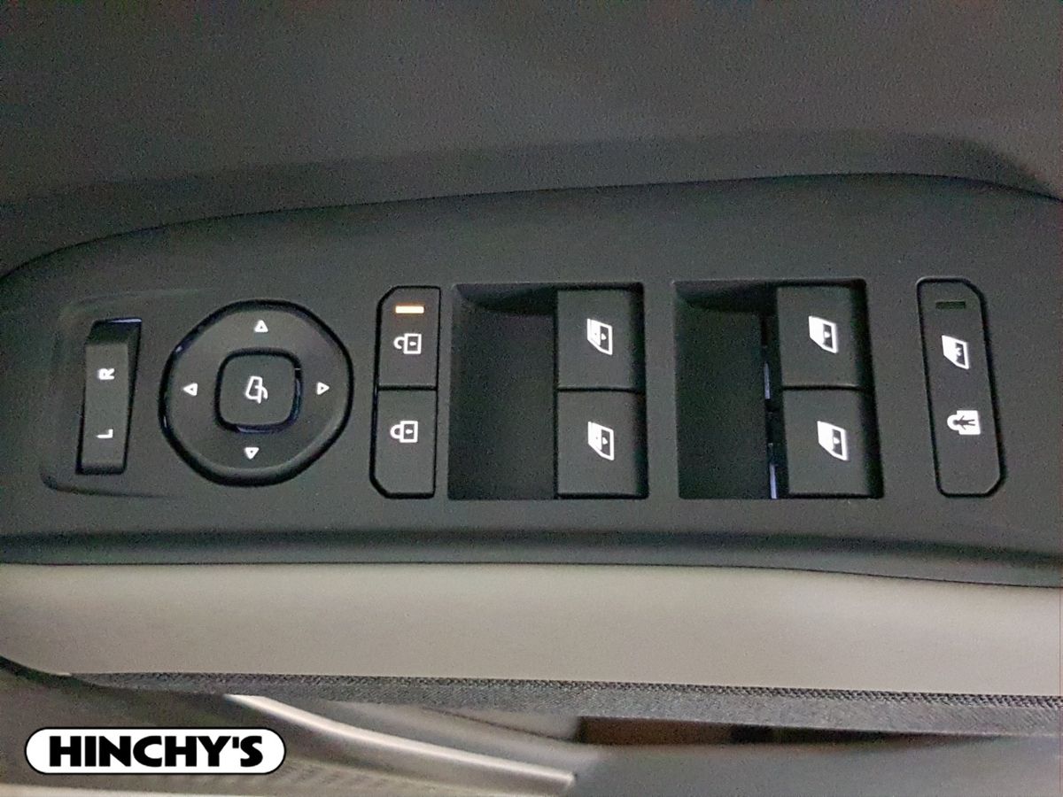 Kia Kia EV9  Earth 99.8kWh 563km range 201bhp