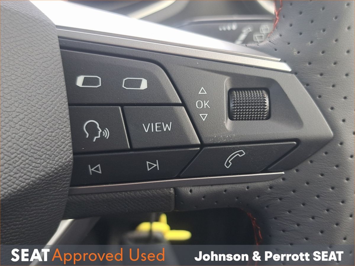 SEAT Arona Arona 1.0TSI 115hp FR 40 Top Spec