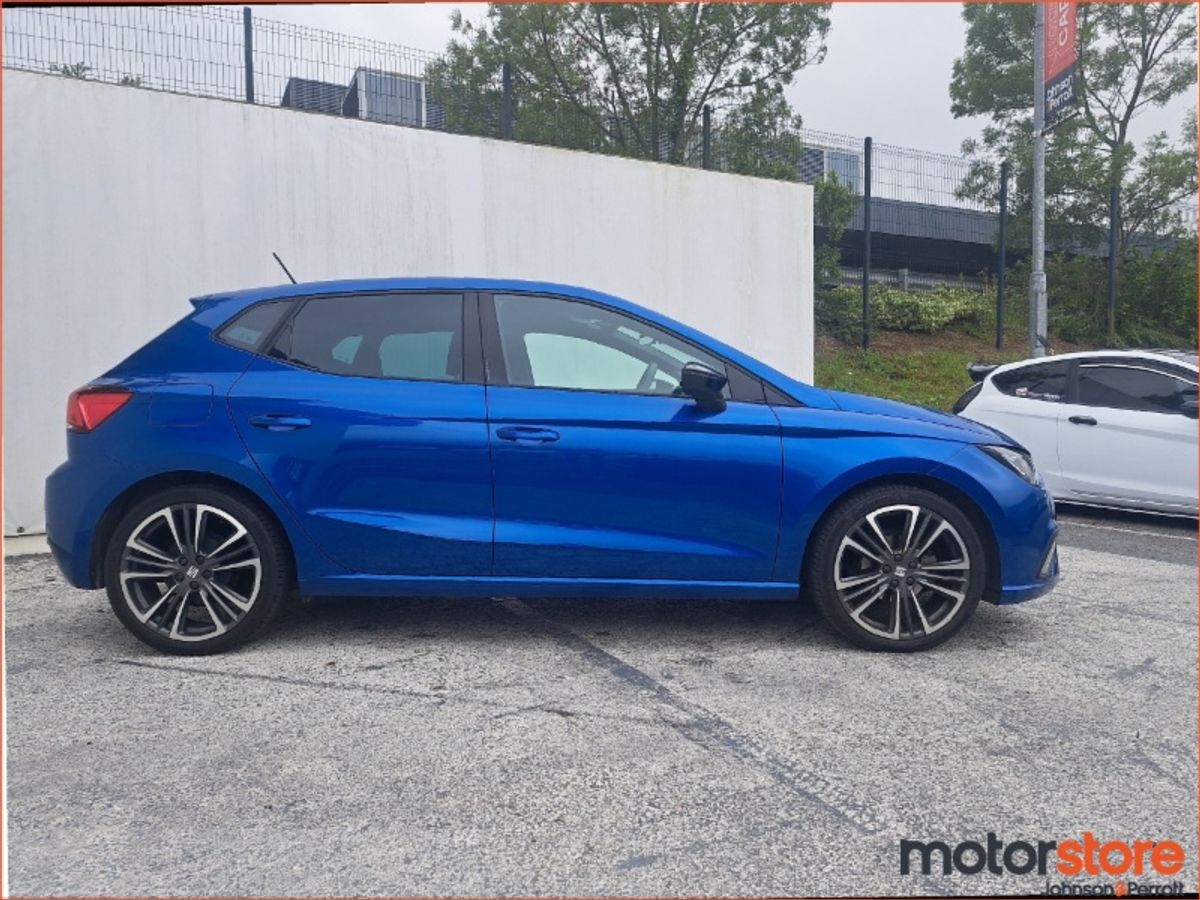 SEAT Ibiza FR 40 1.0TSI- DEMO MODEL