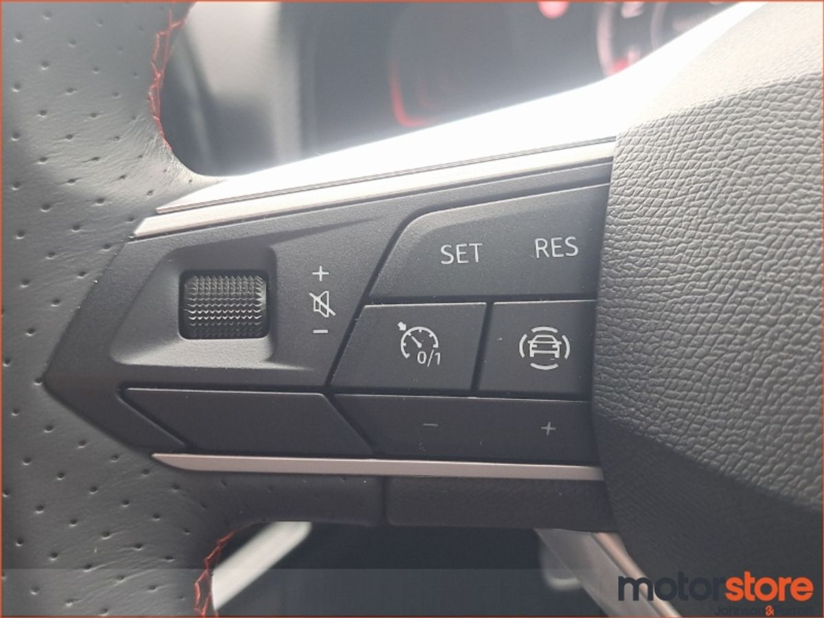 SEAT Ibiza FR 40 1.0TSI- DEMO MODEL