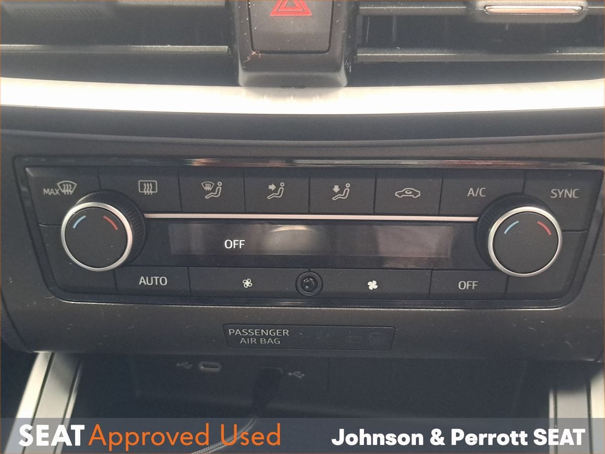 SEAT Ibiza FR 40 1.0TSI- DEMO MODEL