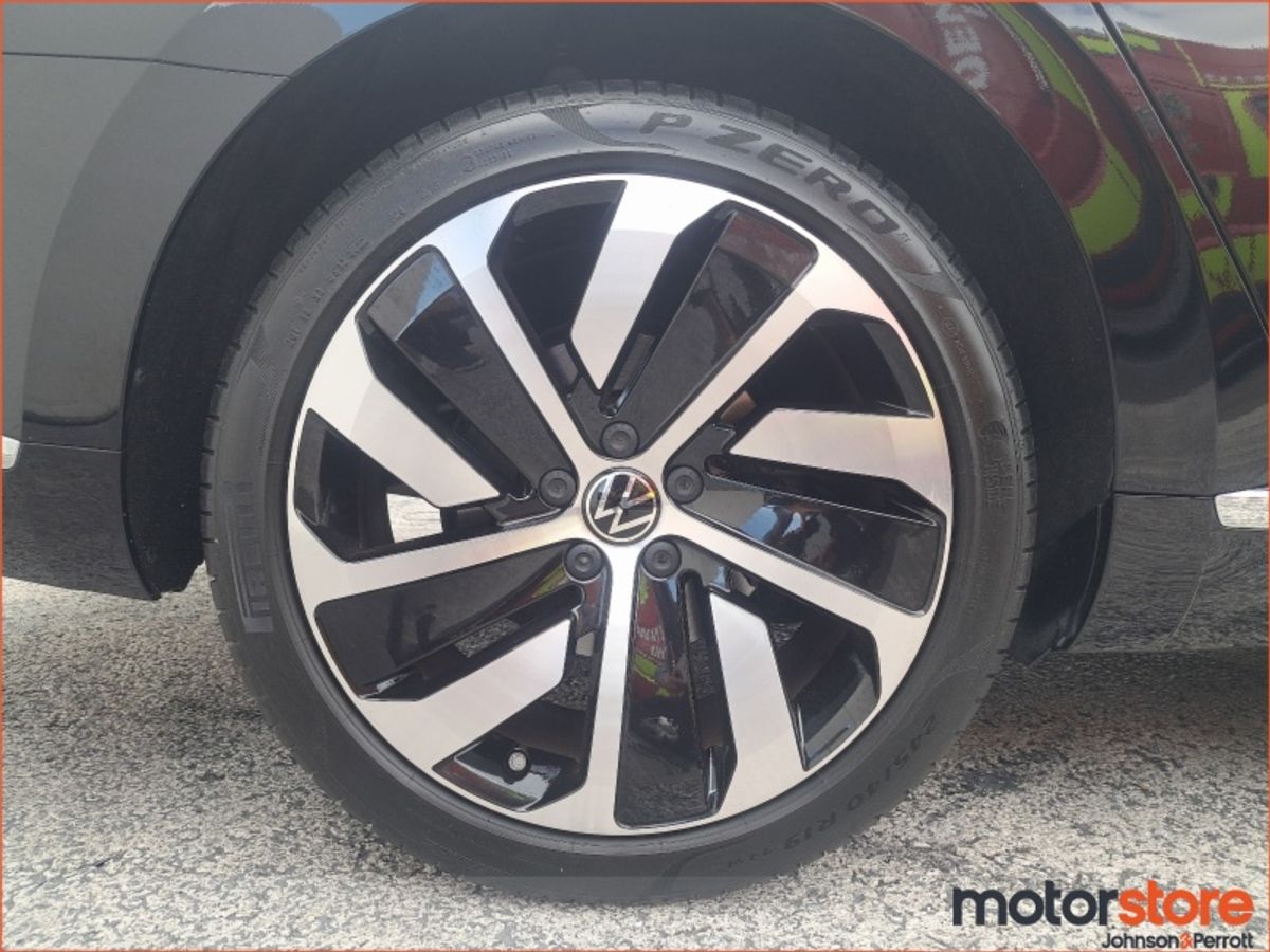 Volkswagen Arteon 1.4TSI PHEV 218HP R-LINE