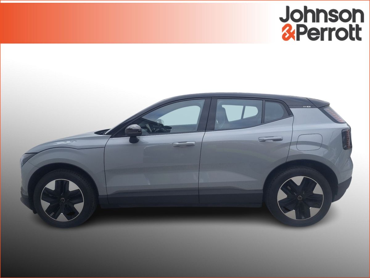 Volvo EX30  BEV 272hp Plus **VERY LOW MILEAGE**