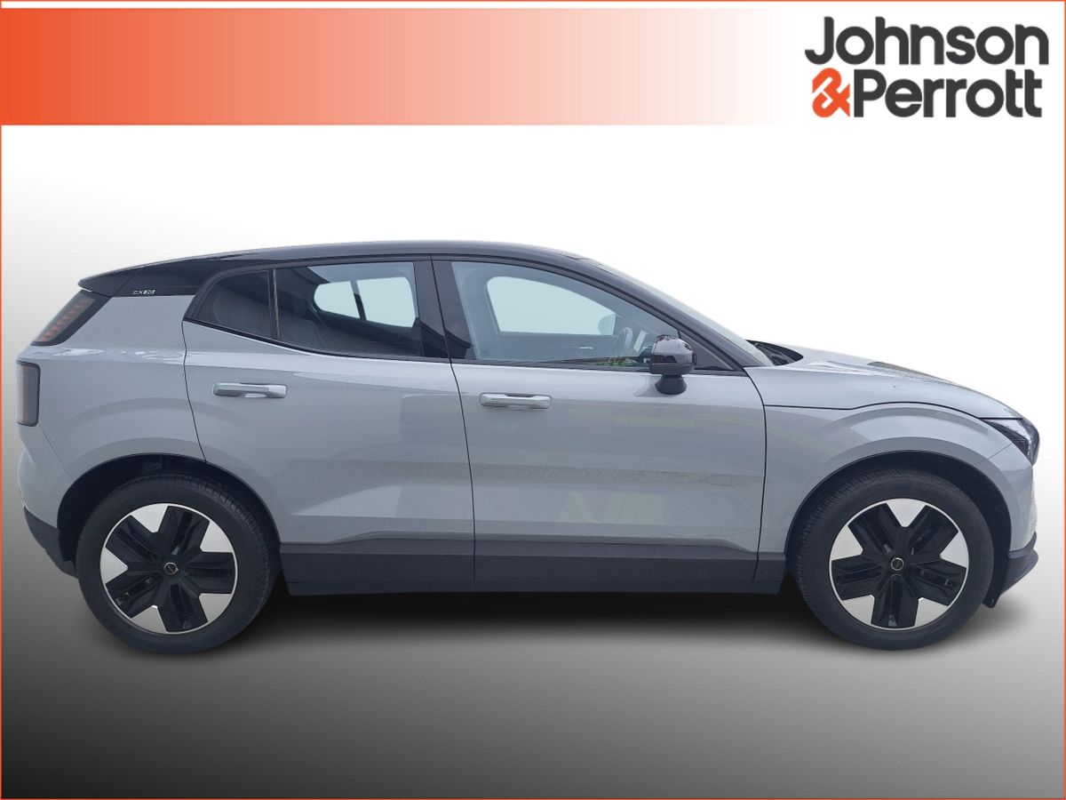 Volvo EX30  BEV 272hp Plus **VERY LOW MILEAGE**