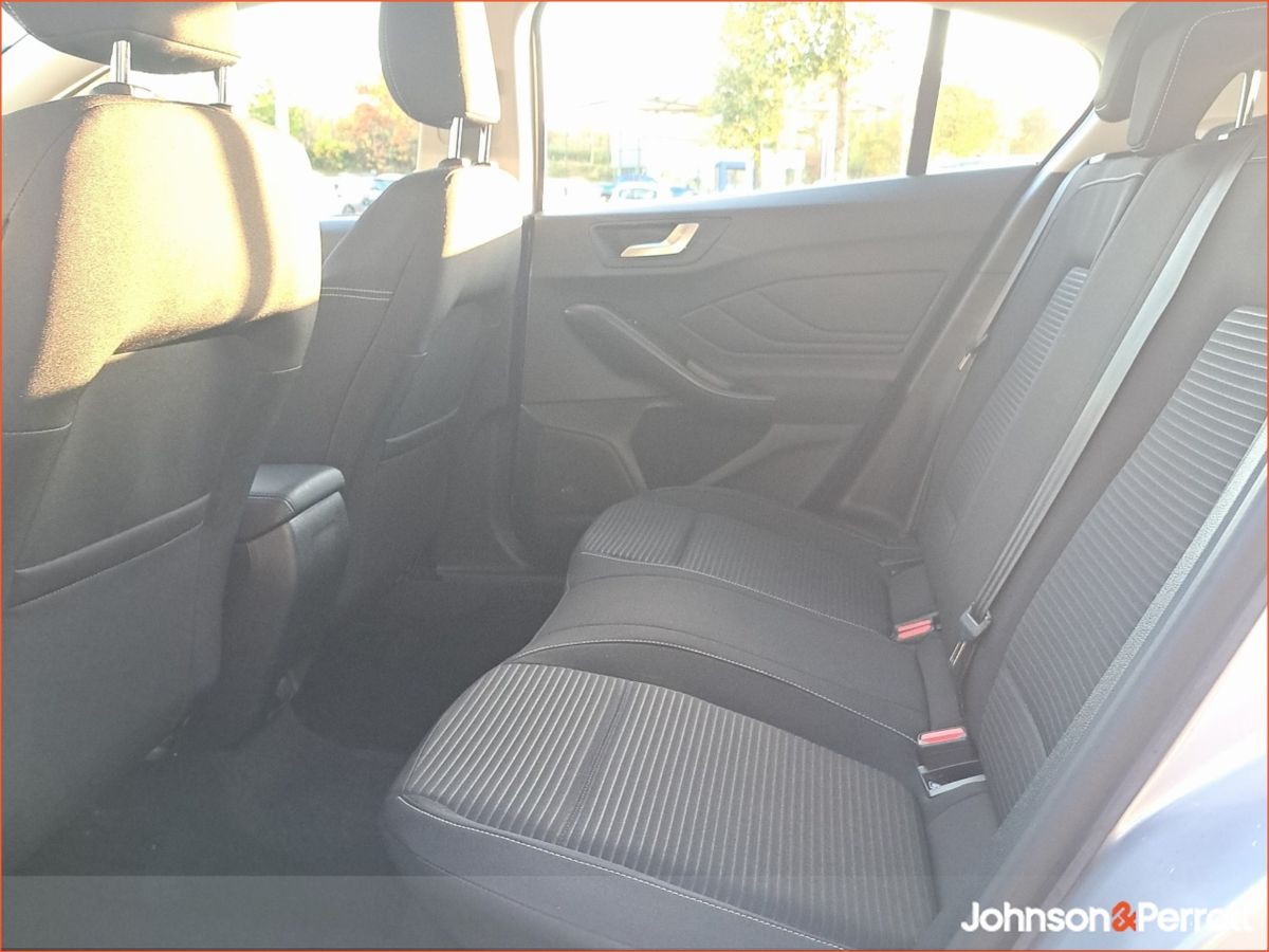 Ford Focus 1.0L EcoBoost 125PS Titanium