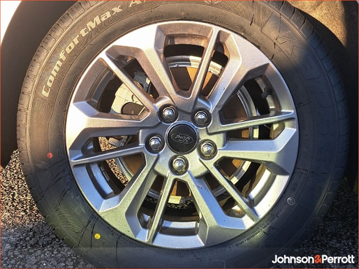 Ford Focus 1.0  Titanium 