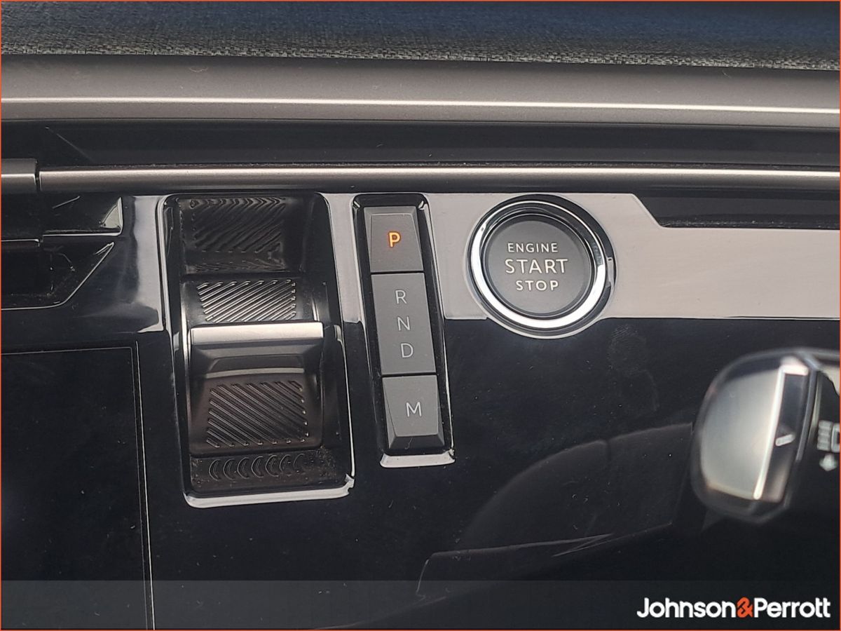 Peugeot 5008 1.2 Hybrid 136bhp E-DCS6 Allure