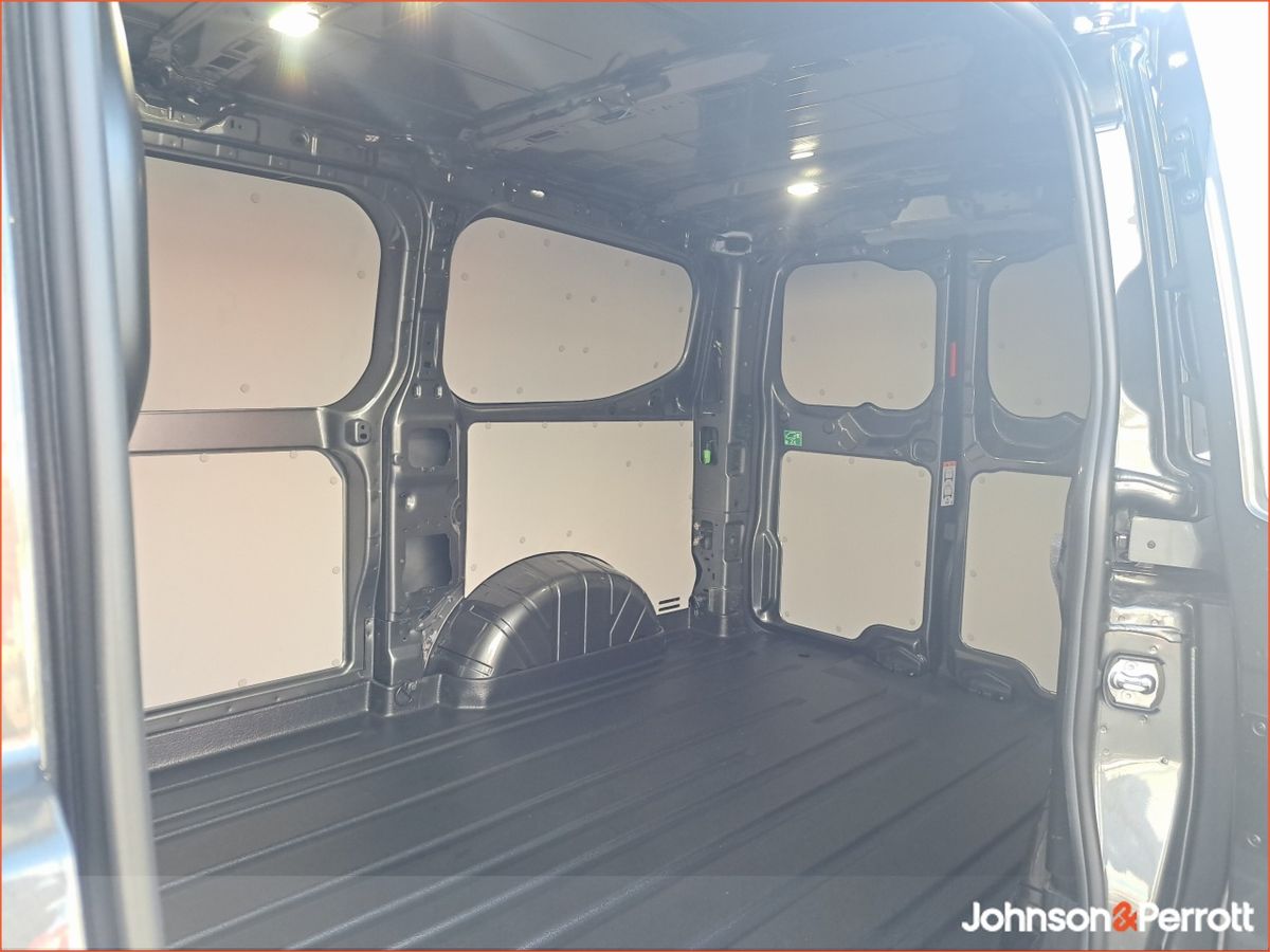 Ford Transit Custom Limited 