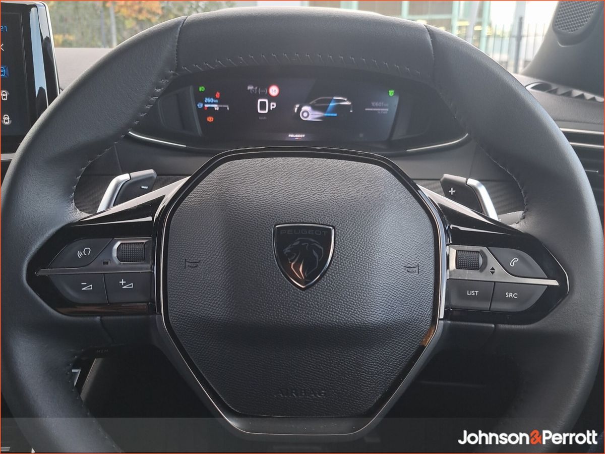 Peugeot 2008 HYBRID Automatic 145BHP  Allure