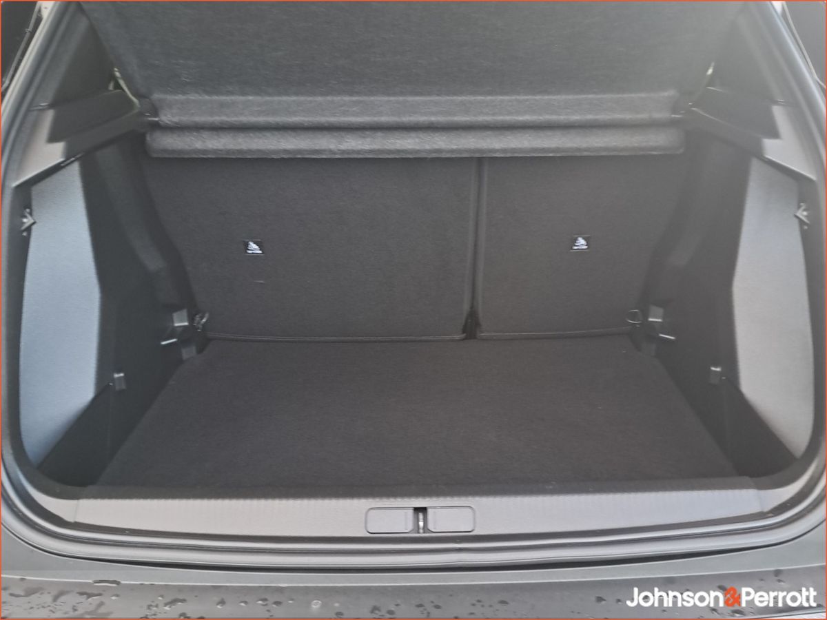 Peugeot 2008 HYBRID Automatic 145BHP  Allure