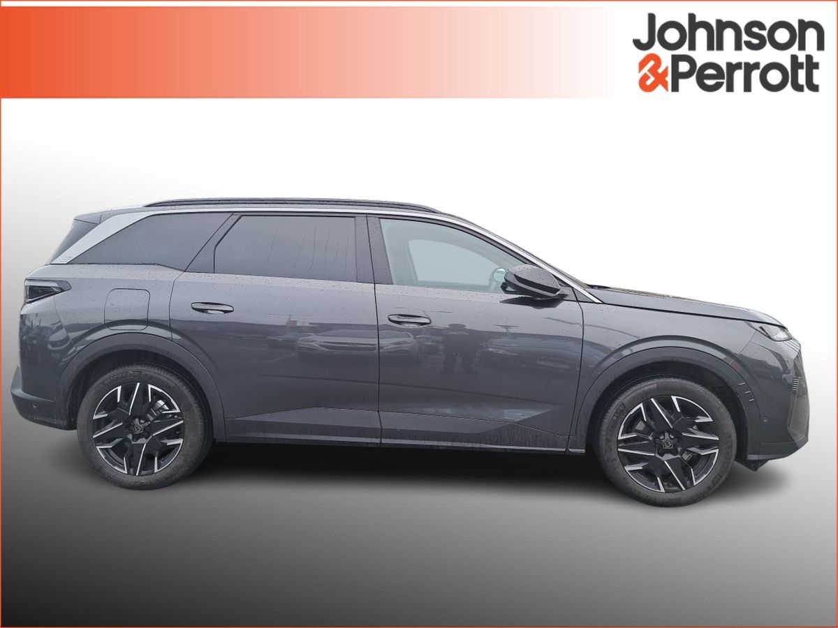 Peugeot 5008 1.2 MHEV 145bhp E-DCS6 Allure