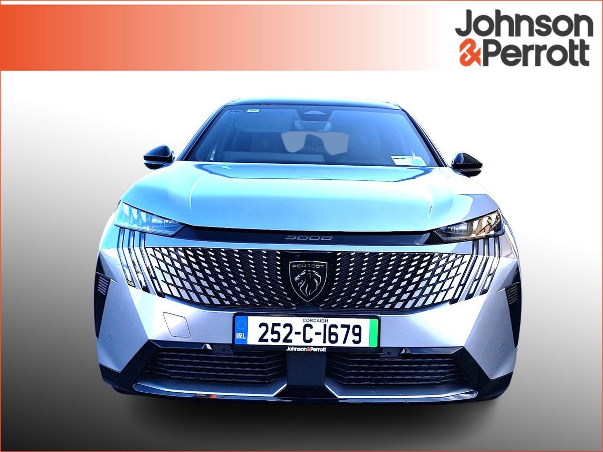 Peugeot 5008 TOP SPEC ! BEV 73kwh 210hp GT !
