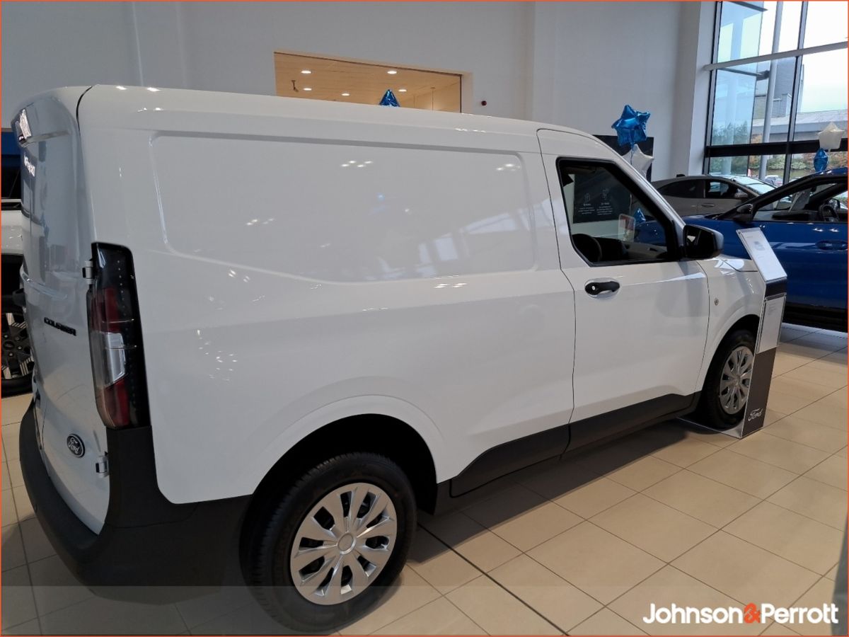 Ford Transit Courier Trend