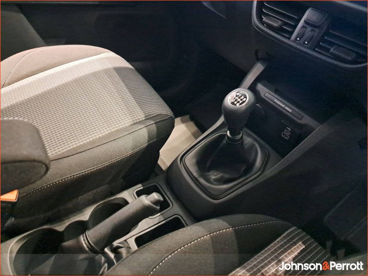 Ford Transit Courier Trend