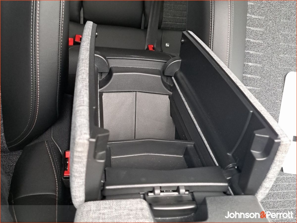 Peugeot 3008 1.2 MHEV 145bhp eDCS6 Allure