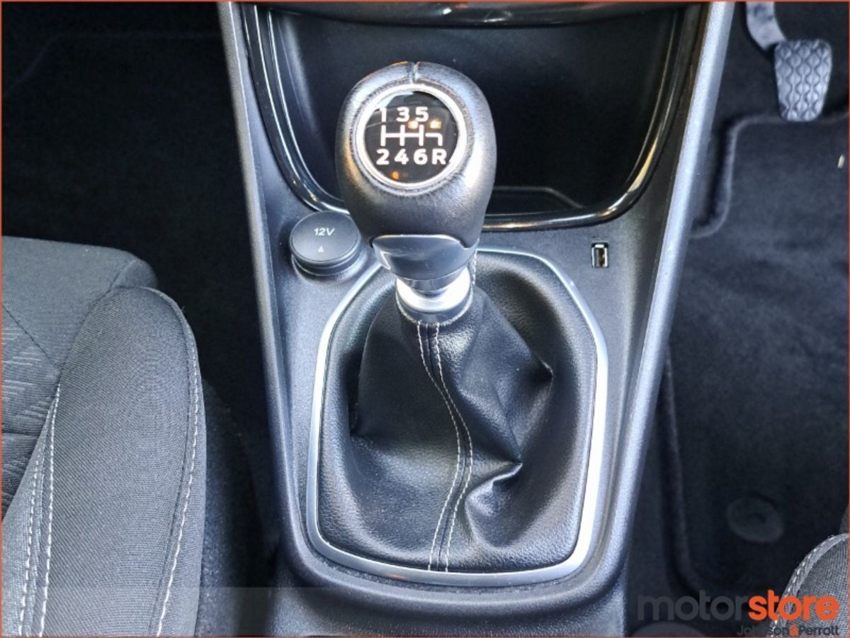 Ford Puma Titanium 125PS As New 