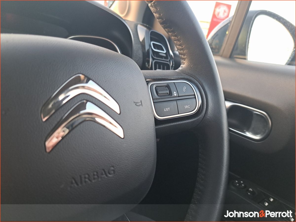 Citroen C3 Aircross FLAIR / 1.2 PETROL / AUTO / HUGE SPEC