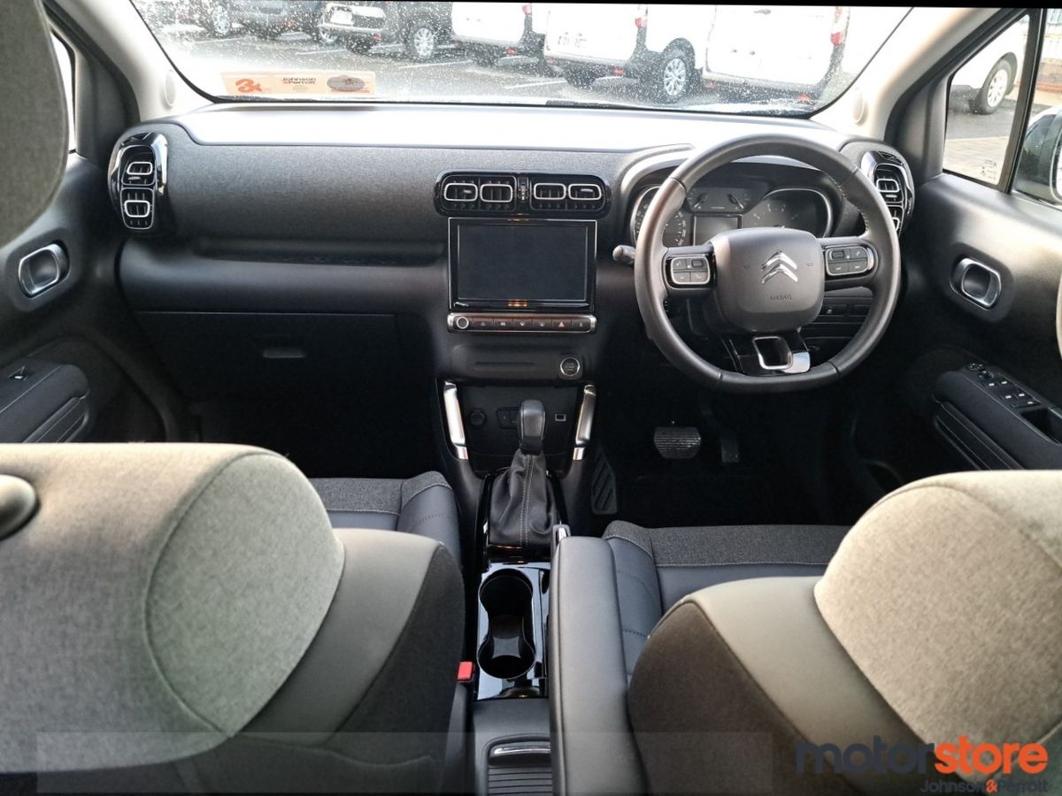 Citroen C3 Aircross FLAIR / 1.2 PETROL / AUTO / HUGE SPEC