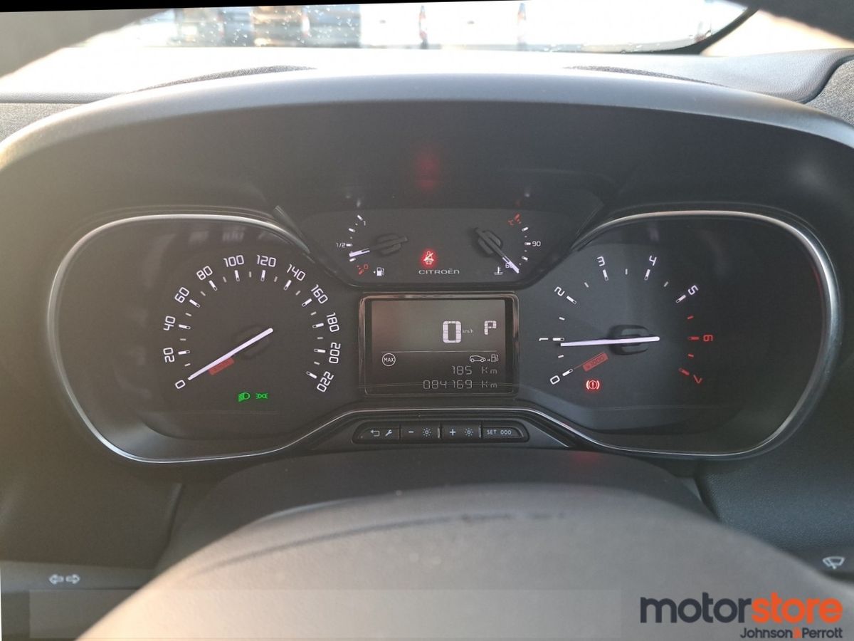 Citroen C3 Aircross FLAIR / 1.2 PETROL / AUTO / HUGE SPEC