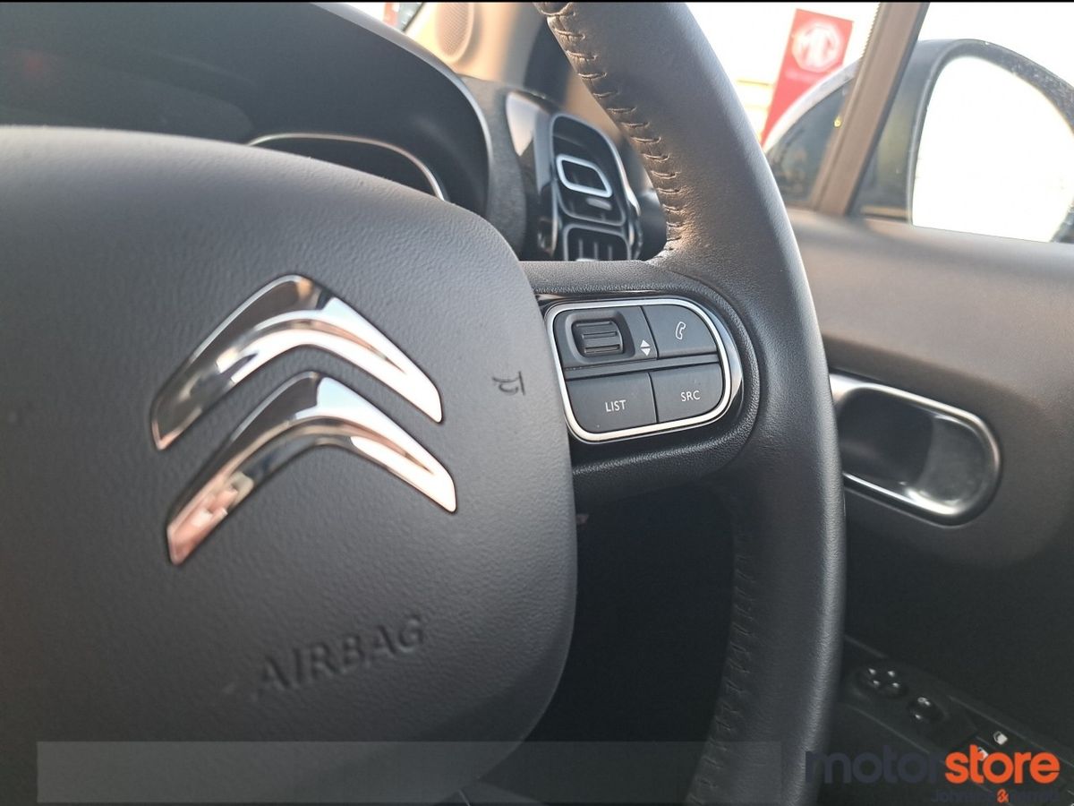 Citroen C3 Aircross FLAIR / 1.2 PETROL / AUTO / HUGE SPEC