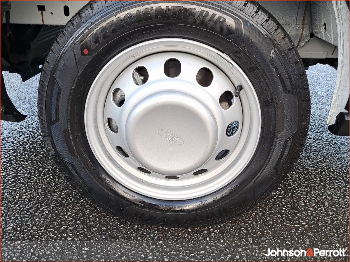 Ford Transit Chassis Cab L3H1 Leader