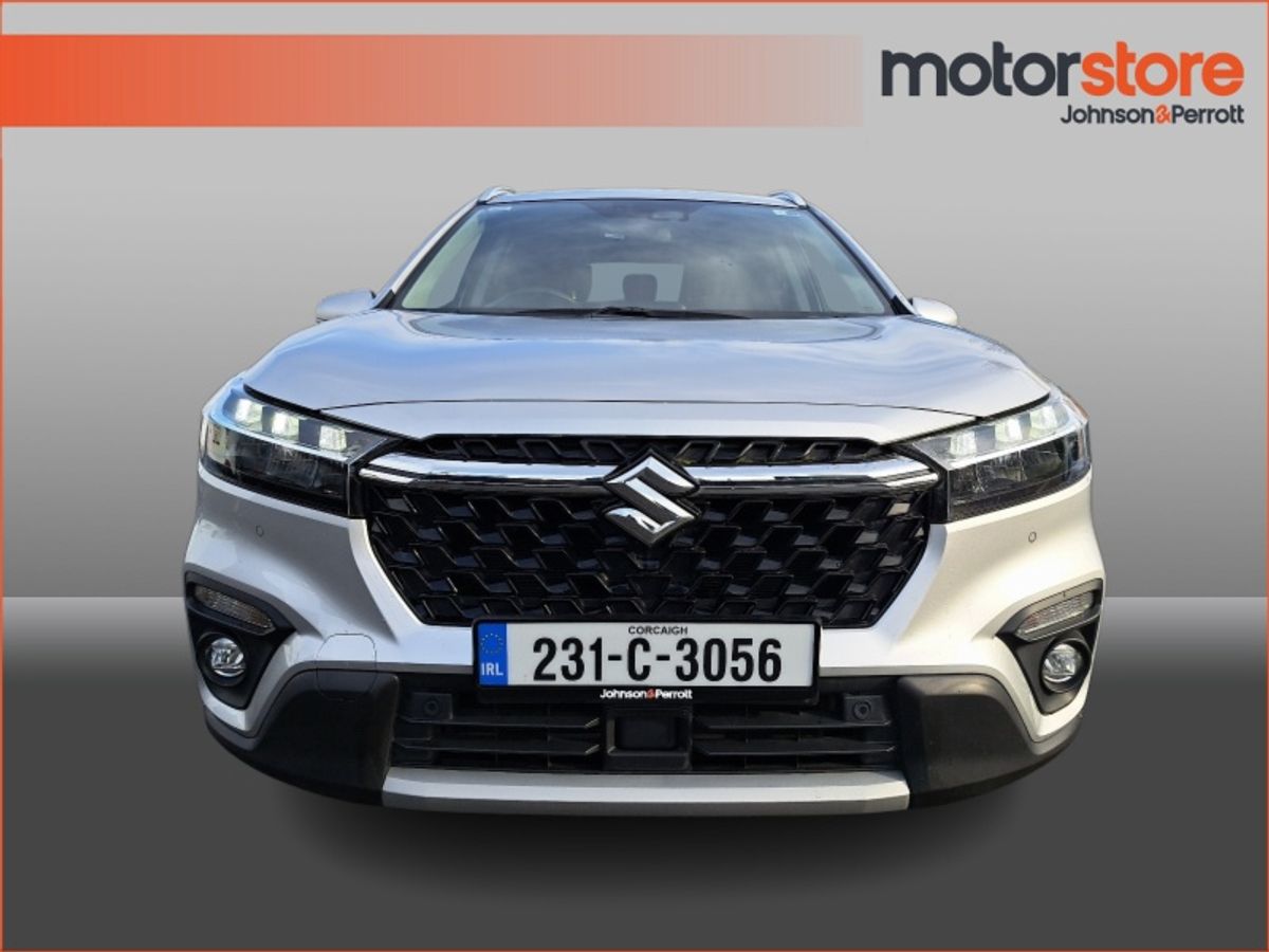 Suzuki SX4 **SAVE €1,500 **1.5  PETOL HYBRID / MOTION **LOW MILEAGE**