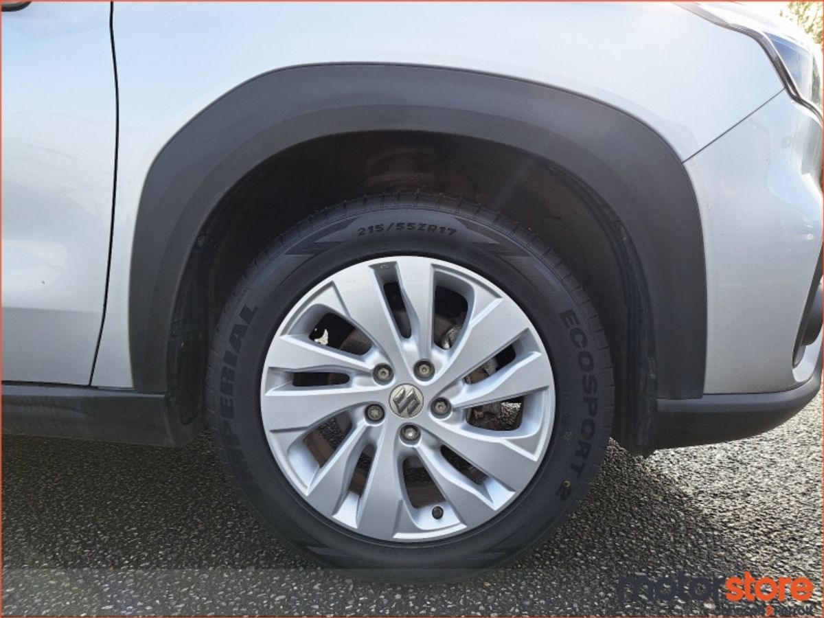 Suzuki SX4 **SAVE €1,500 **1.5  PETOL HYBRID / MOTION **LOW MILEAGE**