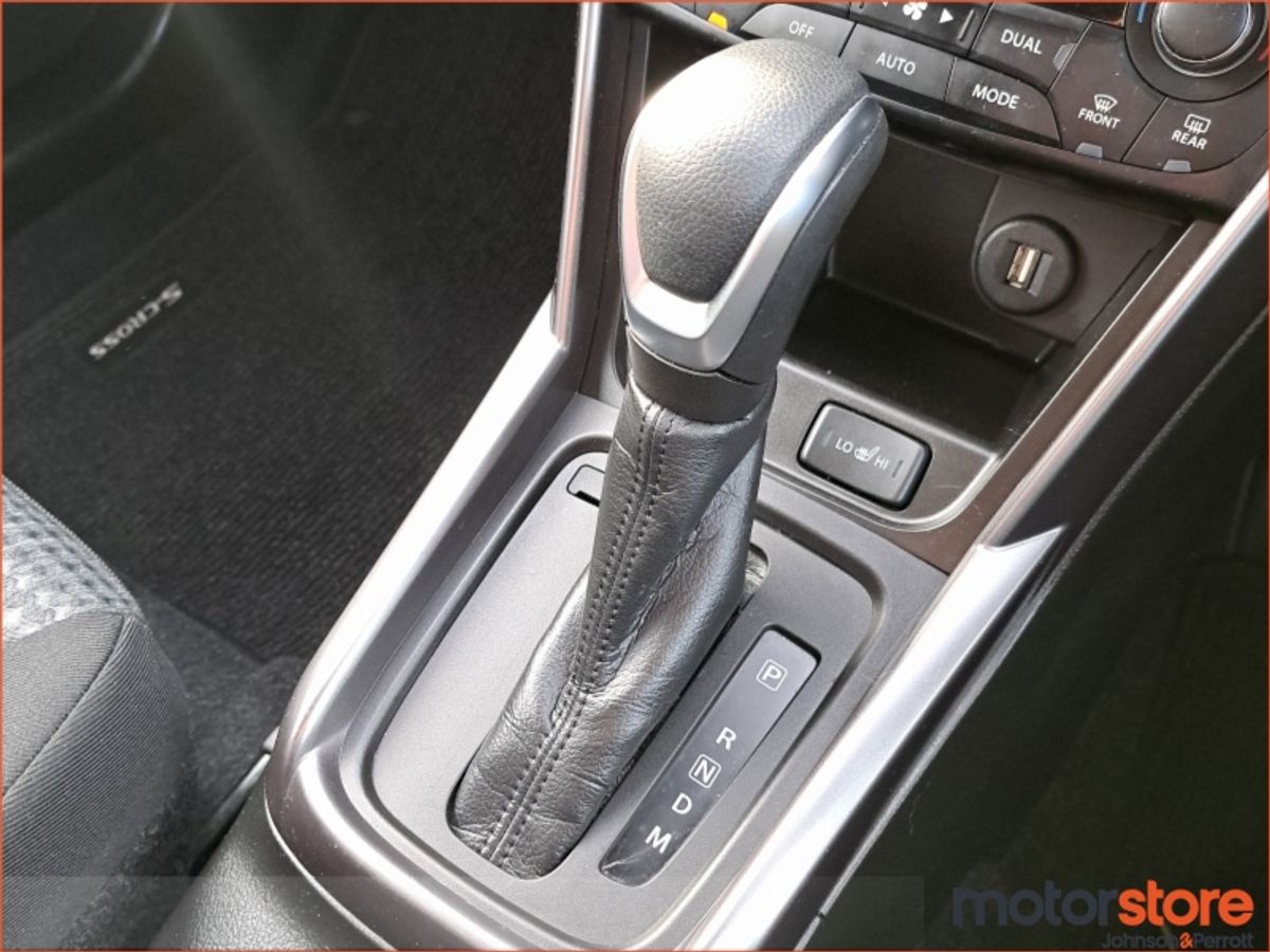 Suzuki SX4 **SAVE €1,500 **1.5  PETOL HYBRID / MOTION **LOW MILEAGE**
