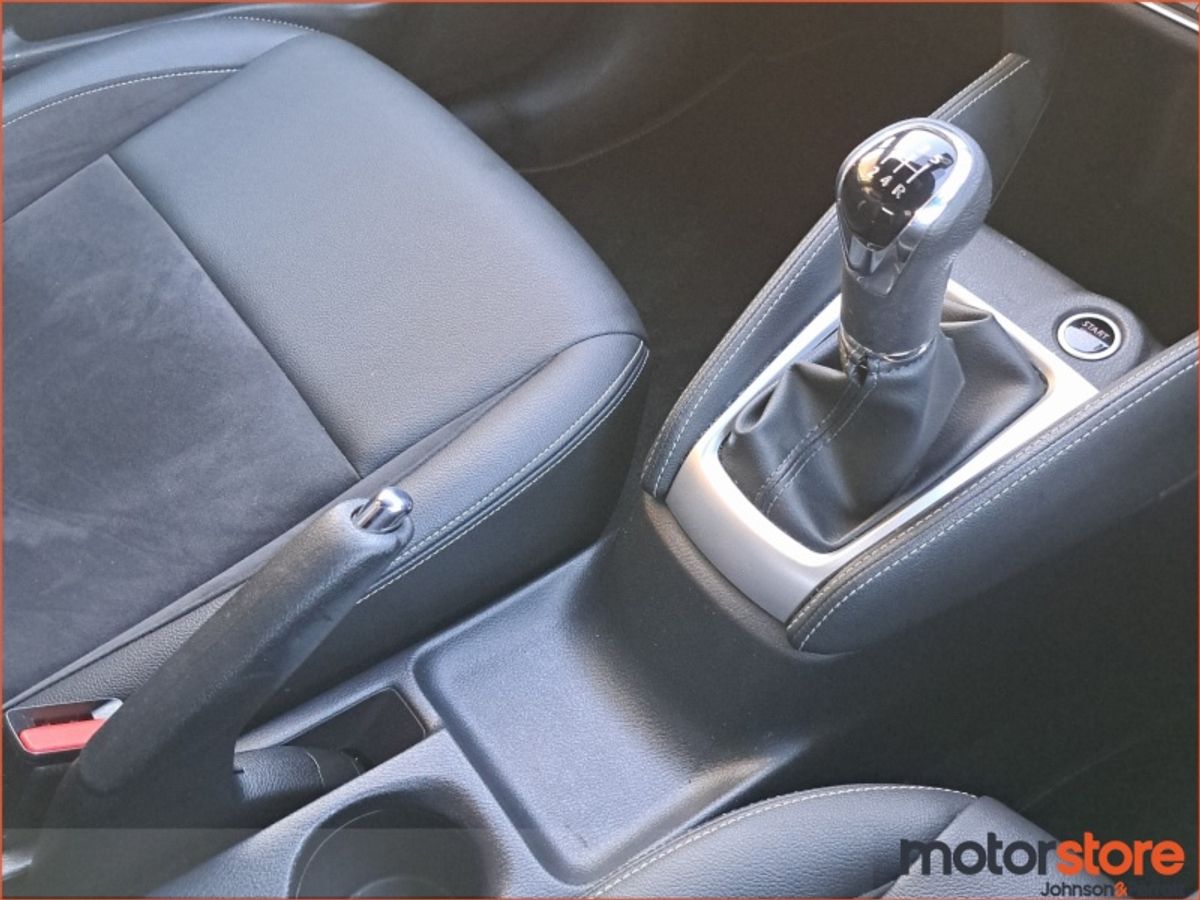 Nissan Micra 1.0T N DESIGN *TOP SPEC / 1 LADY OWNER / IN LIKE NEW CONDITION**