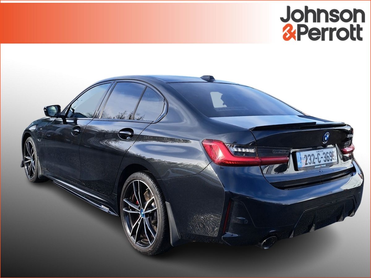 BMW 3-Series M SPORT PRO HUGE SPEC