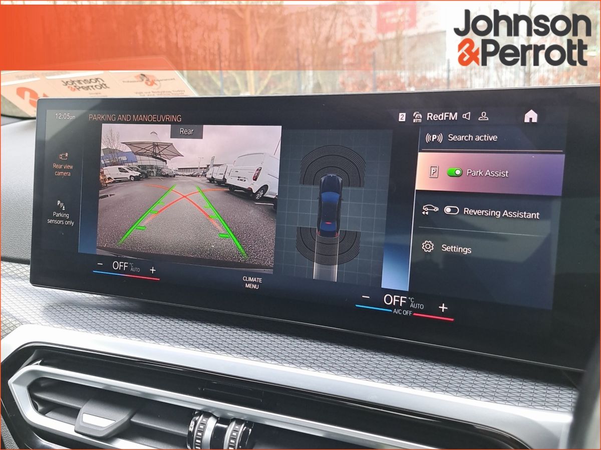 BMW 3-Series M SPORT PRO HUGE SPEC