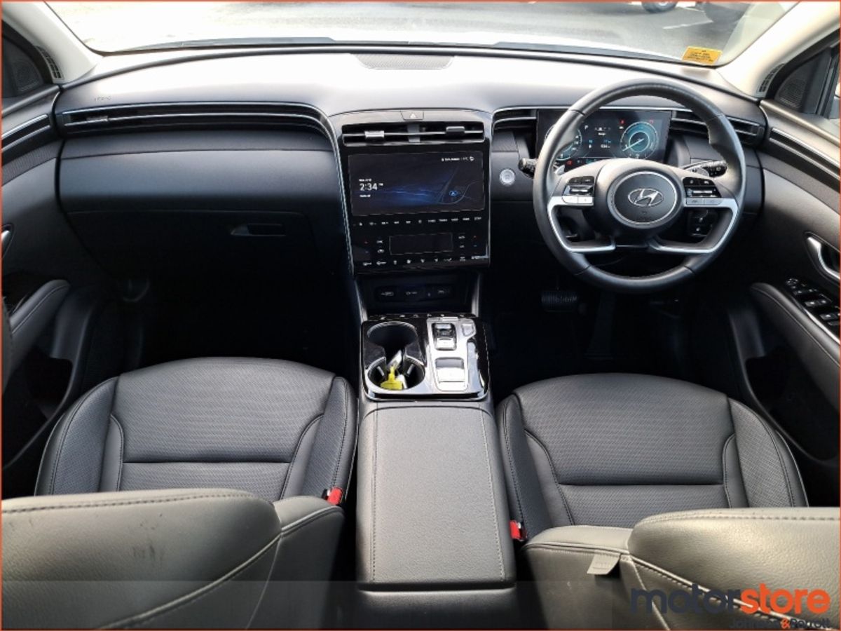 Hyundai Tucson Executive Plus PHEV **TINY MILEAGE / IN LIKE NEW CONDITION**