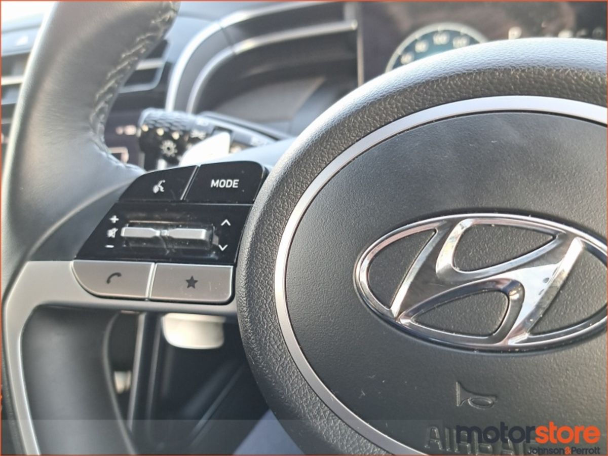 Hyundai Tucson Executive Plus PHEV **TINY MILEAGE / IN LIKE NEW CONDITION**