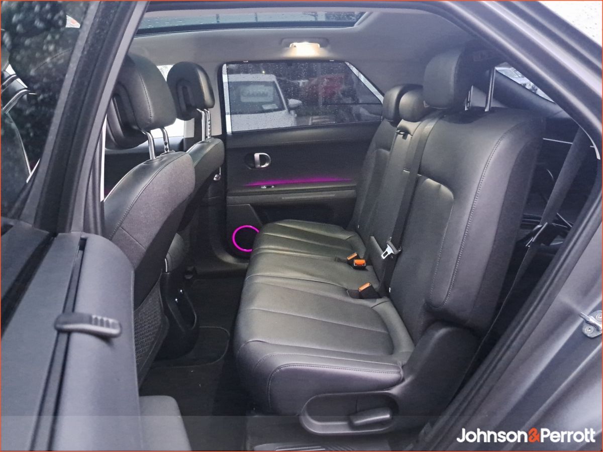 Hyundai IONIQ 5 ONE LADY OWNER! 77kW Platinum