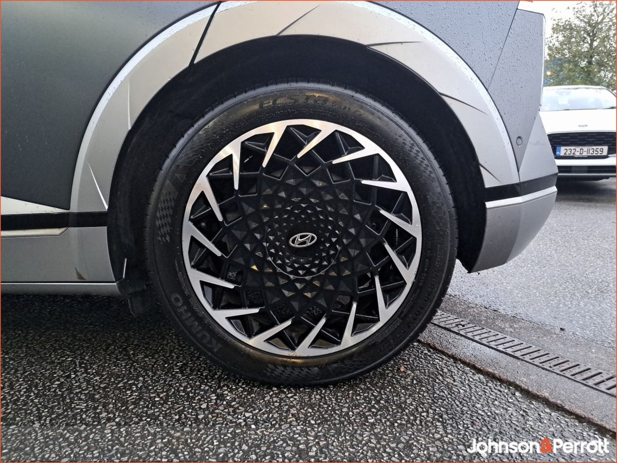 Hyundai IONIQ 5 ONE LADY OWNER! 77kW Platinum