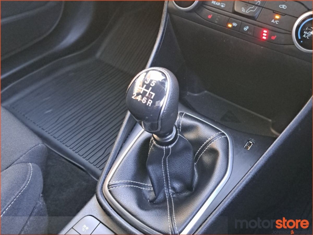 Ford Fiesta 1.0 Petrol Titanium I TINY MILEAGE